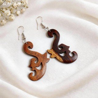 New Collection Wood Earrings Unique Model Design